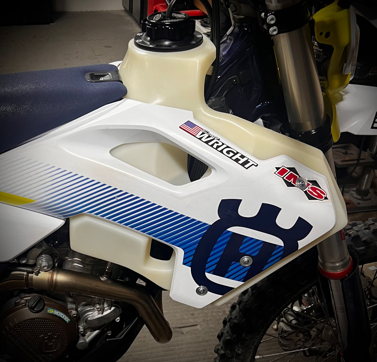 IMS Products 4.5 gal Fuel Tank #12446 (TBI)